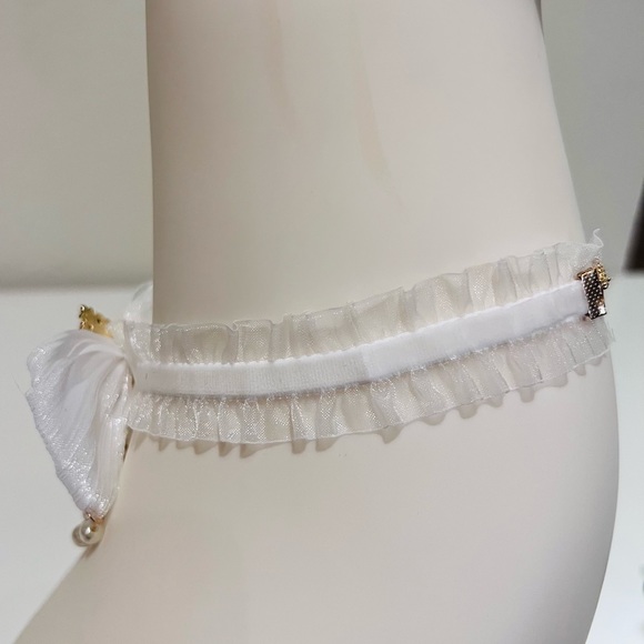 White Lolita Lace Mesh Bow Inlaid Gold Hardware Vintage Dangle Choker Necklace - Picture 6 of 6